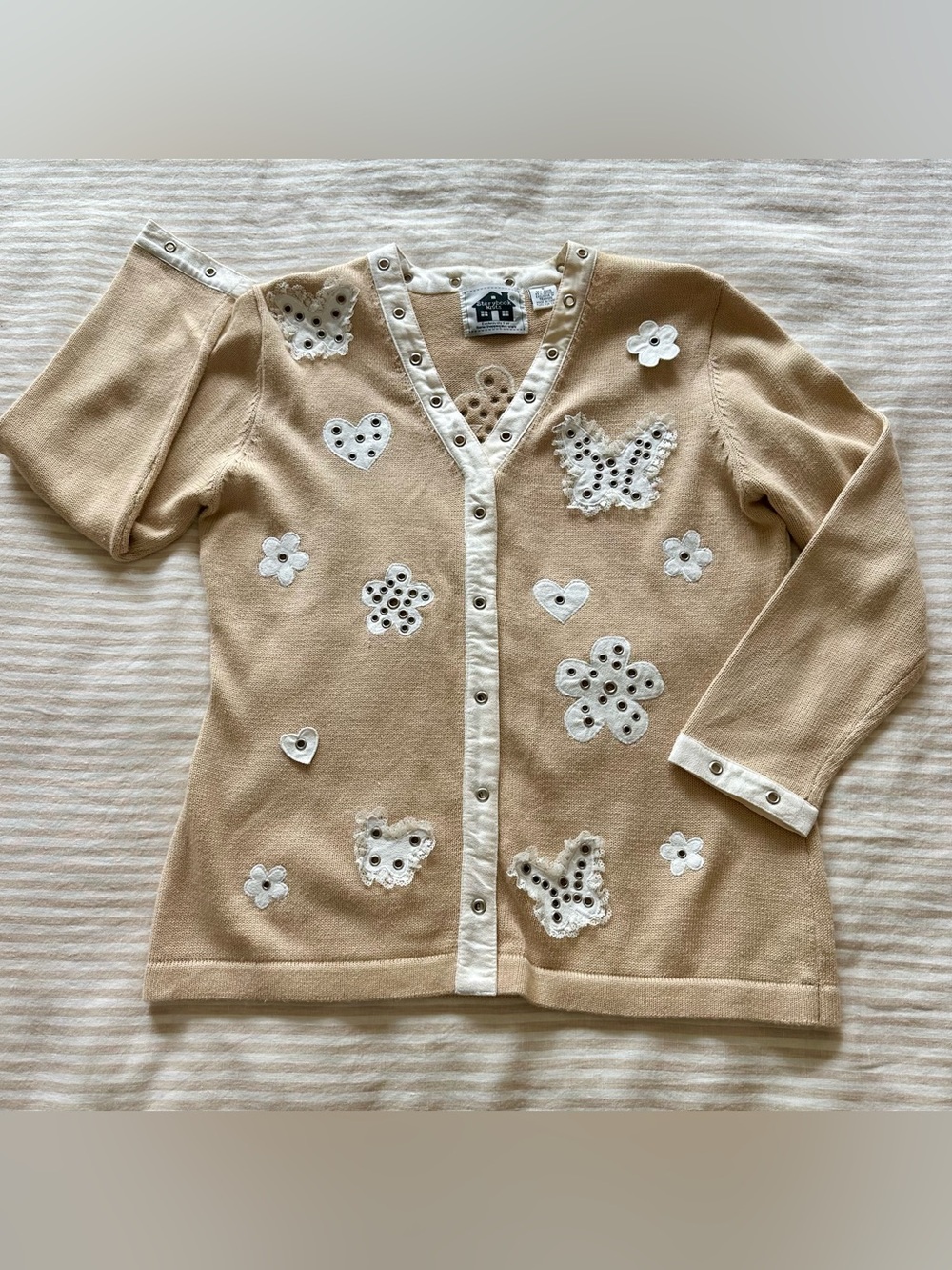 vintage storybook knits tan & cream lace & rivets cardigan / sz small